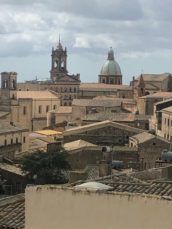 San Giorgio Rooms Caltagirone Exterior photo